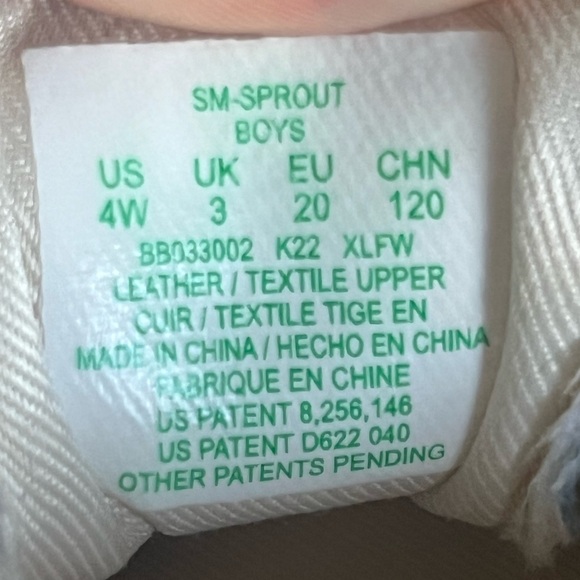 Two pairs if stride ride boys shoes toddler size 4 - Picture 4 of 6